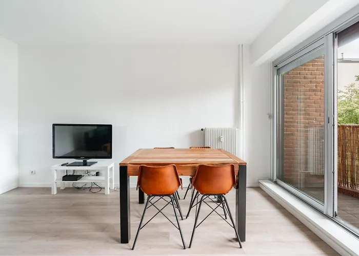 Apartman Le Grand Blanqui - Face Rer B - Free Parking Gentilly
